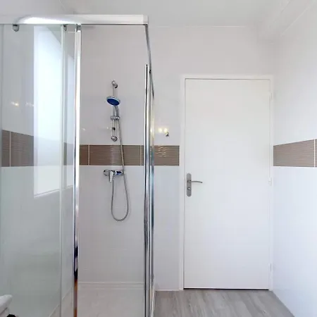 Apartment Le Pontchatelain T3 Hypercentre